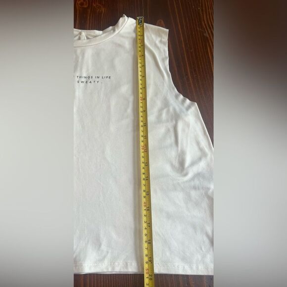 Good hYOUman Tank Top Muscle Crop Sz L “the best things in life make you sweaty” - Picture 6 of 7